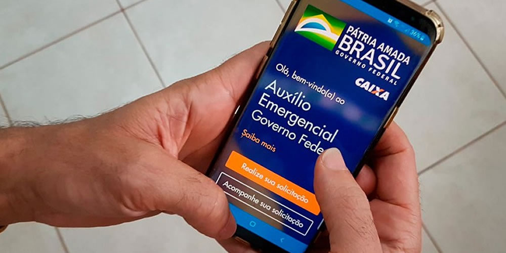 Bolsonaro confirma mais duas parcelas do auxílio emergencial