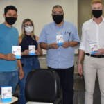 Prefeitura recebe termômetros digitais doados pelo grupo Amigos do HC