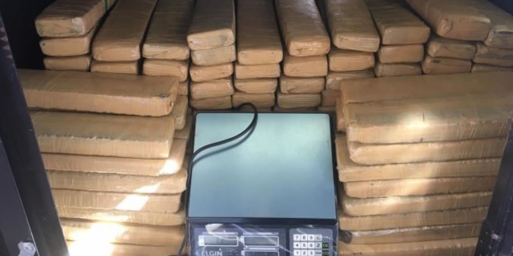 PM apreende mais de 150 kg de maconha e prende quatro em Jataí