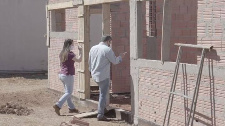 Prefeito de Jataí faz vistoria na obra de construção do Lar Transitório para Adolescentes