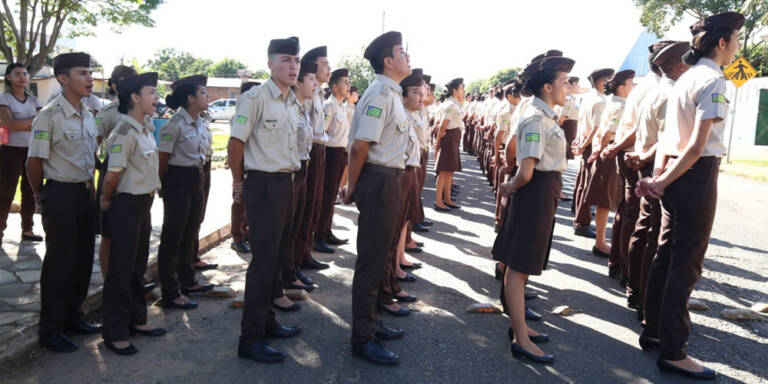 Alunos Colégios militares inscrevem novos alunos a partir do dia 5