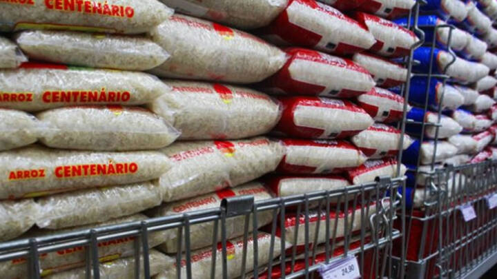 Ministra diz que governo tomou medidas para controlar preço do arroz