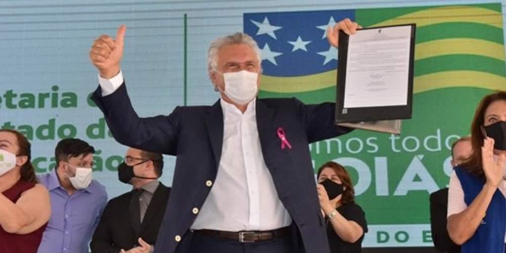 Ajuda de custo a servidores da educação de Goiás já está na conta do Estado