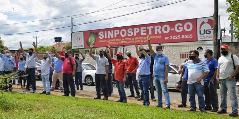 Sindicato que representa frentistas de Goiás declara greve