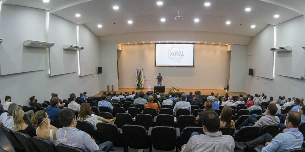 auditorio sindicato rural de jatai 2