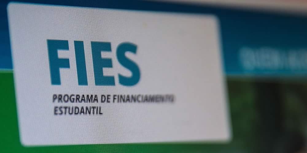 Fies oferecerá 93 mil vagas para financiamento estudantil em 2021