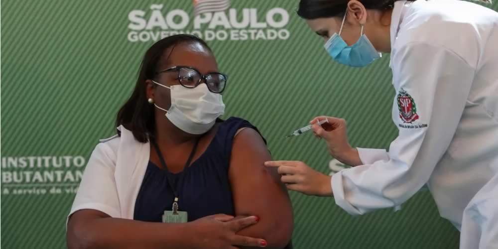 Vacinação contra a Covid-19 no Brasil veja perguntas e respostas