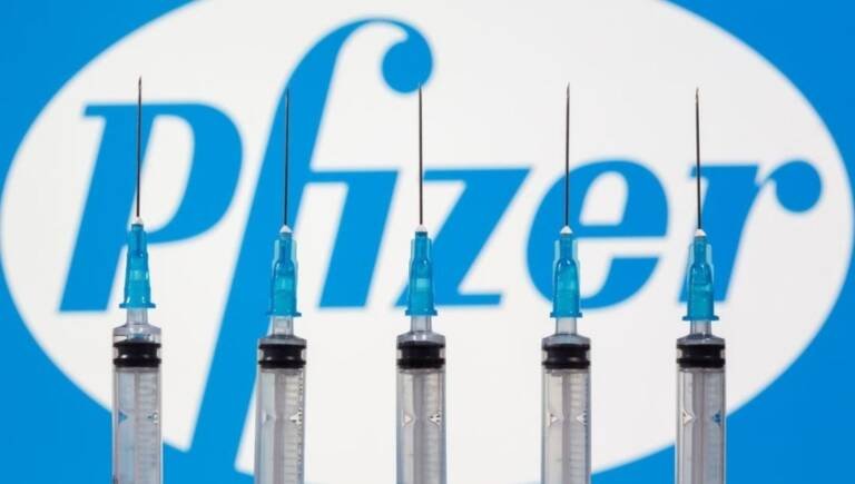 Anvisa pede dados sobre terceira dose da vacina contra covid à Pfizer