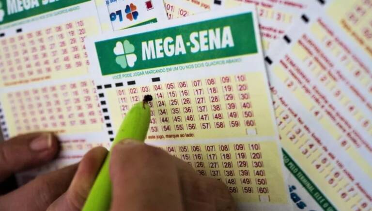 Mega-Sena acumula e prêmio vai a R$ 28 milhões; veja os números sorteados