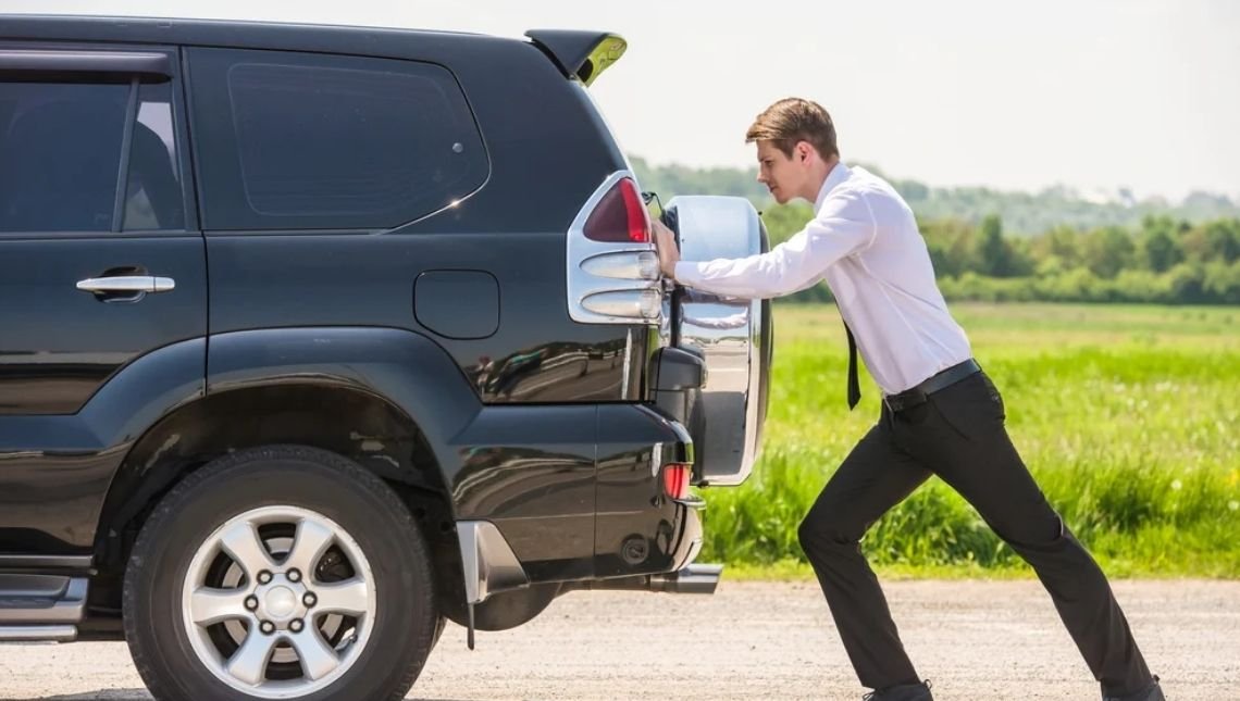Vilões do consumo de combustível: veja o que faz seu carro gastar