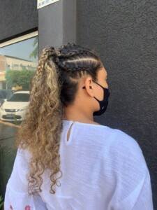 Cachos e Crespos penteado para aliviar o calor (2)