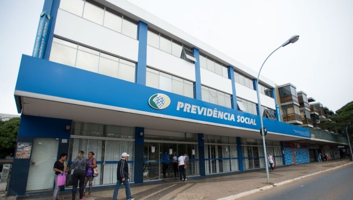 Unidades do INSS voltam a atender presencialmente serviços agendáveis