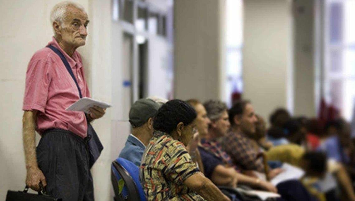 Alego aprova PEC dos Aposentados e isenta beneficiários que recebem até R$ 3 mil