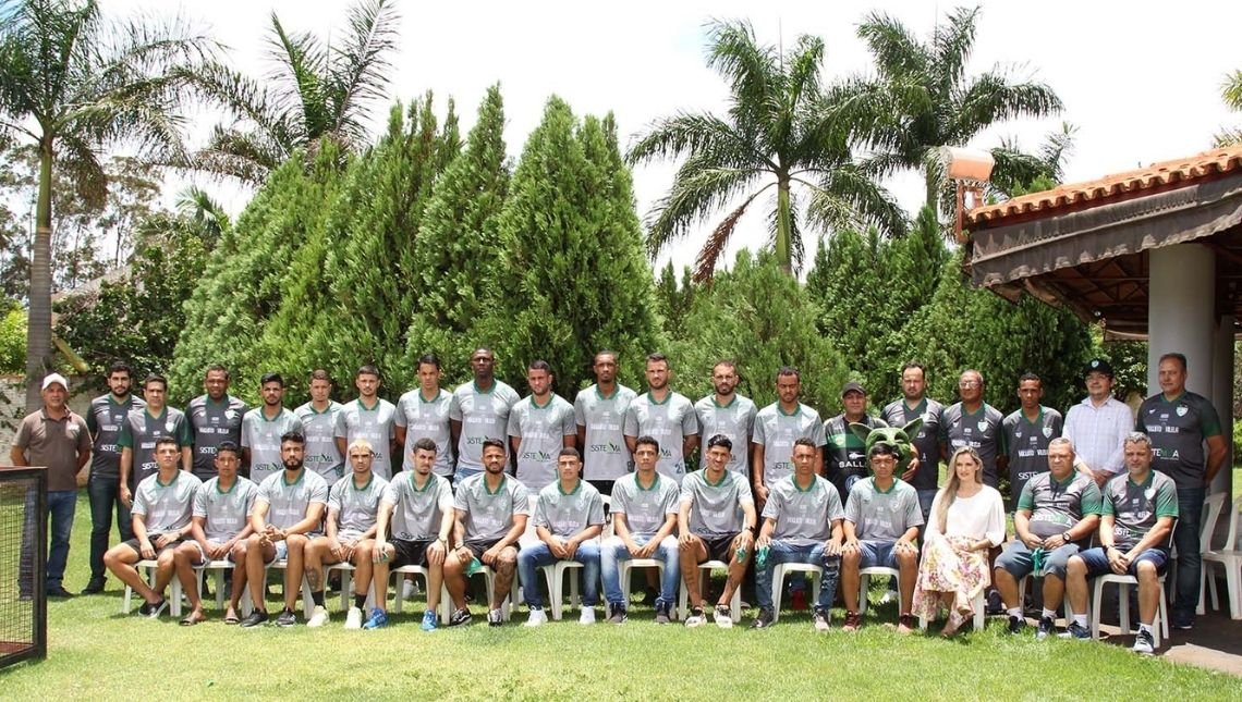 Jataiense apresenta jogadores da equipe para a temporada 2022