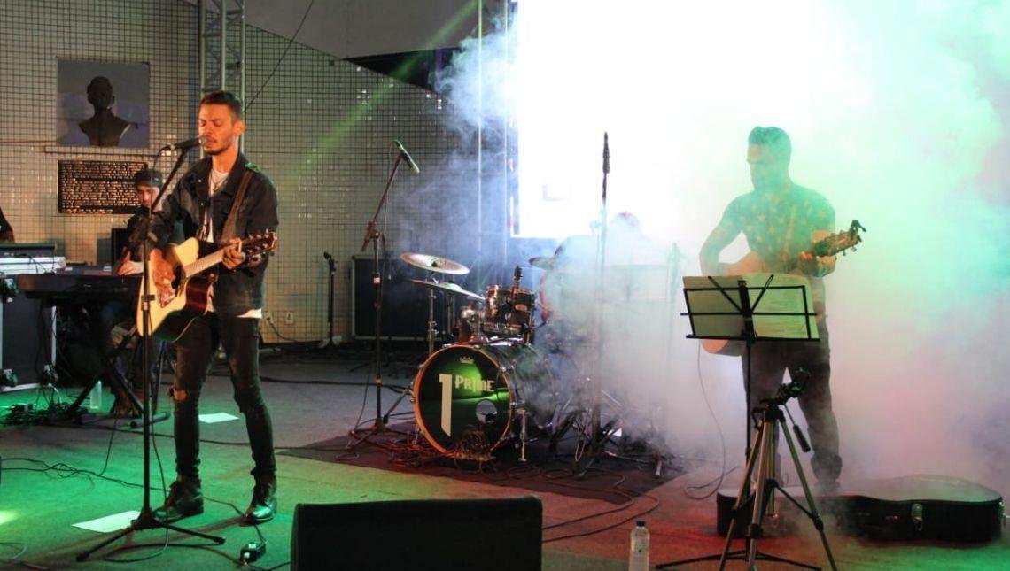Natal Jataí 2021 dessa quarta-feira contou com apresentação do cantor Gil Malta