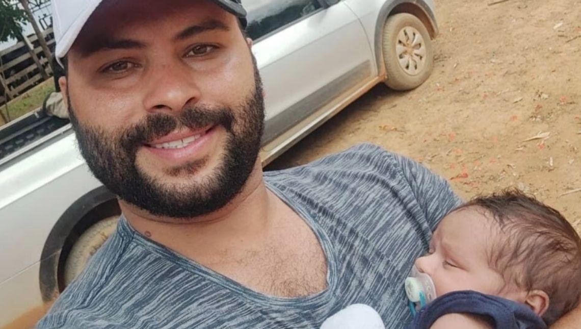 Pai solteiro consegue licença maternidade de 160 dias para cuidar do filho em Goiás