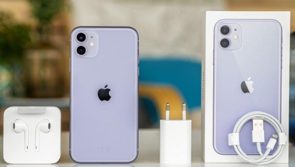 Venda casada Juiz condena Claro e Apple por vender Iphone sem carregador e fone de ouvido a consumidor