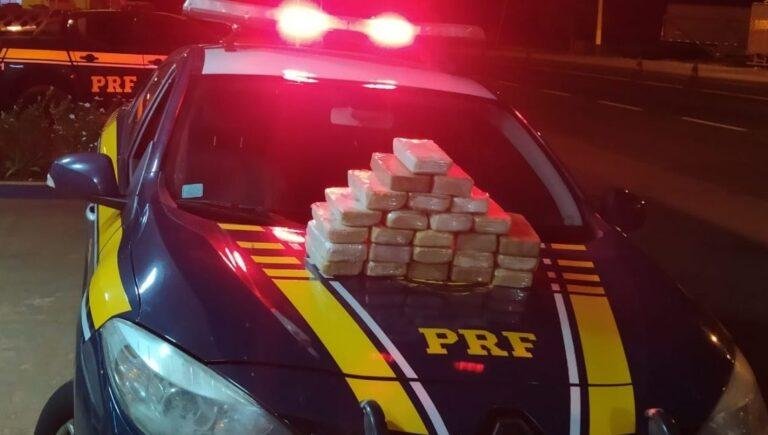 PRF prende casal que transportava cocaína avaliada em R$ 3 milhões, em Jataí