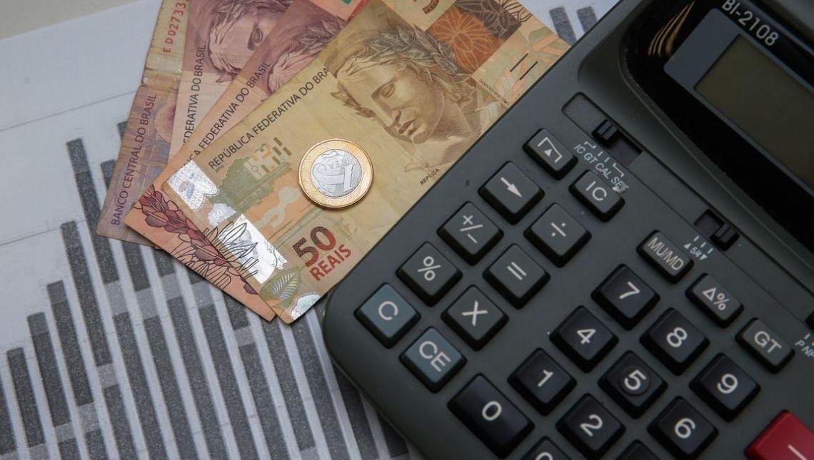 dinheiro notas moeda calculadora