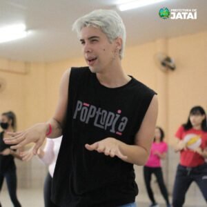 Alunos da Escola Municipal de Teatro e Dança de Jataí (1)
