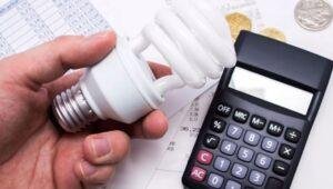 Conta de luz vai subir 12% neste ano no Brasil; aumento gera debate