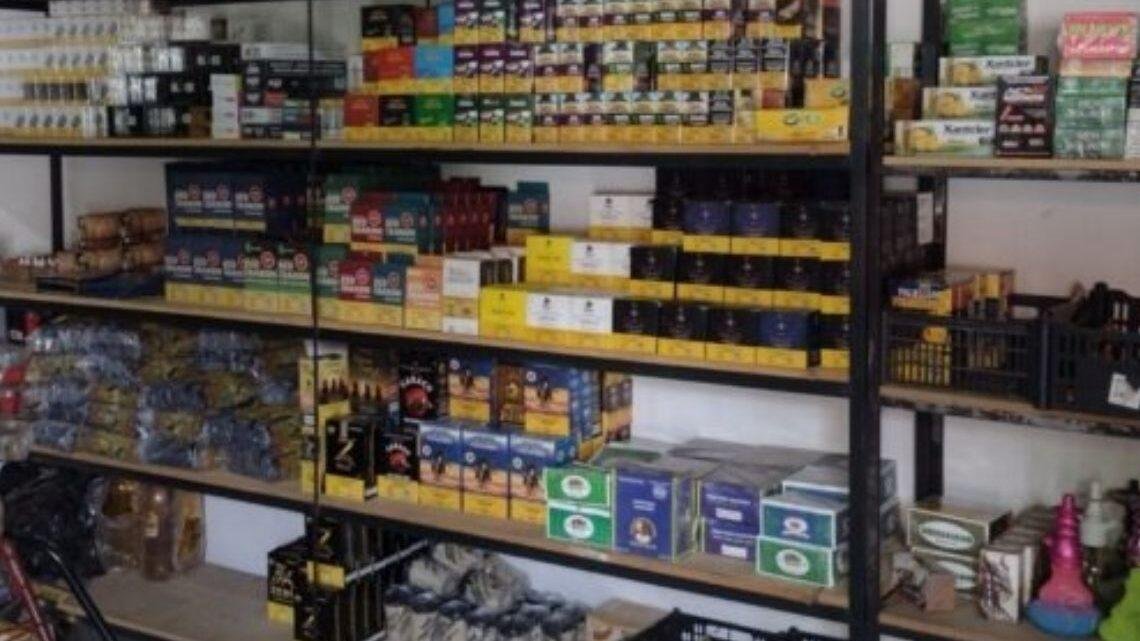 Operação Cortina de Fumaça apreende 7 mil carteiras de palheiro falsificadas Operação Cortina de Fumaça apreende 7 mil carteiras de palheiro falsificadas