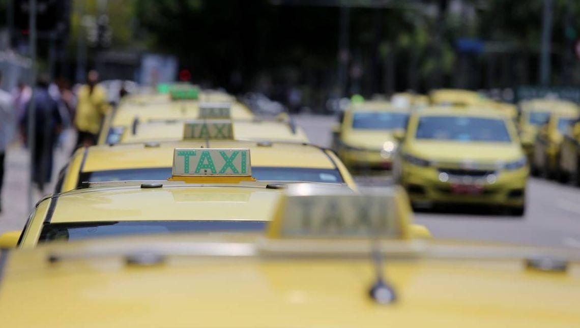 Taxistas de todo País já podem ser cadastrados pelos municípios a partir de hoje (25)