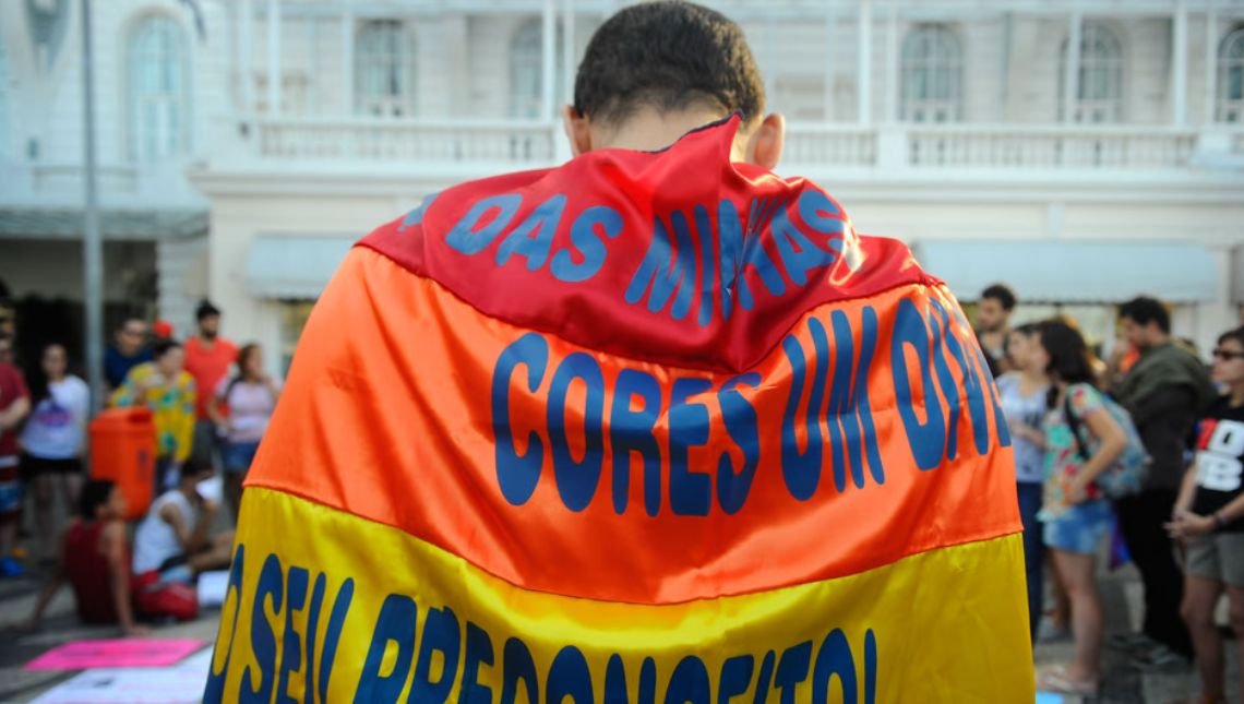 Governo de Goiás cria grupo de acolhimento para vítimas de LGBTfobia