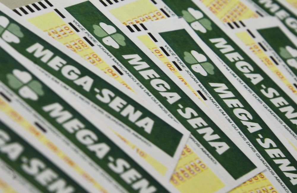 Mega-Sena acumula novamente e prêmio vai a R$ 110 milhões