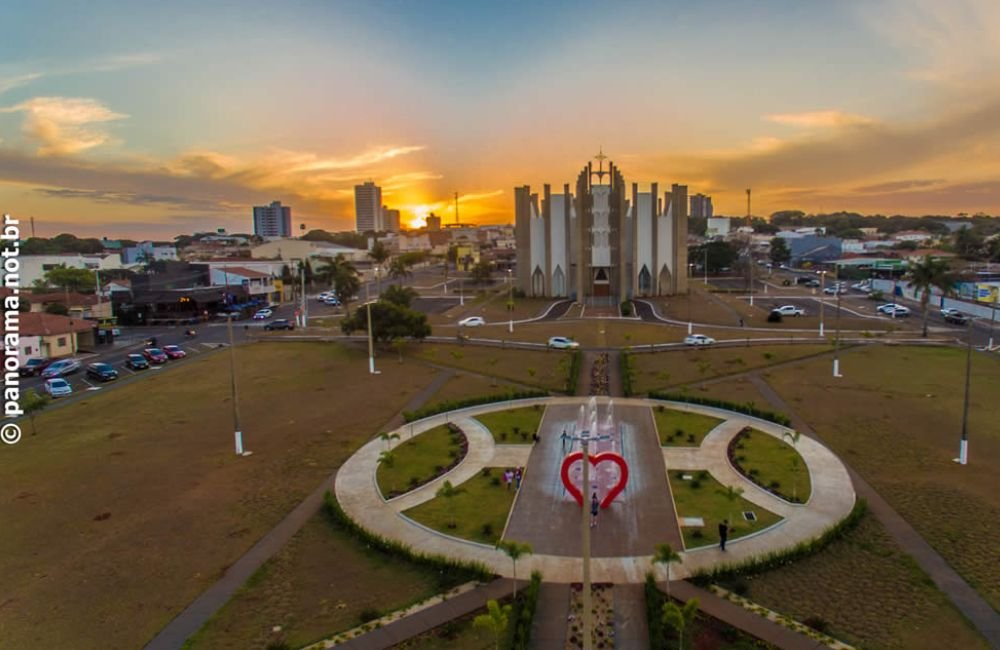 Catedral Jatai Igreja Clima Tempo Previsao panorama pn7 goias