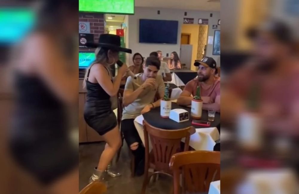 Em Goiás, cantora dá o microfone para jovem da plateia e fica chocada com a voz dele