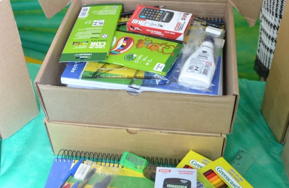 Estudantes da rede estadual receberão kit de materiais escolares no início do ano letivo