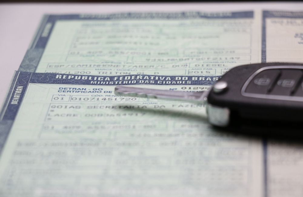 Pagamento parcelado do IPVA de placas finais 6 a 0 vai até sexta