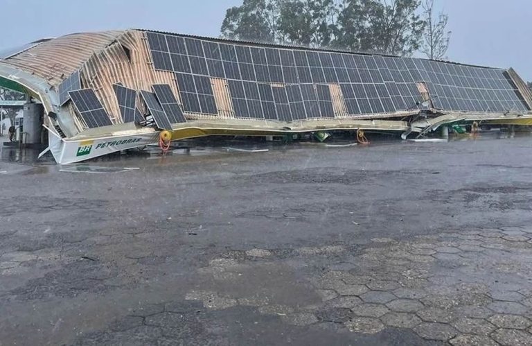 Chuva forte e ventania causam estragos em posto de combustíveis em Mineiros