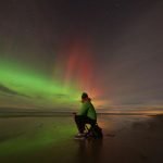 Conheça o guia turístico goiano que viralizou após presenciar rara Aurora Boreal vermelha