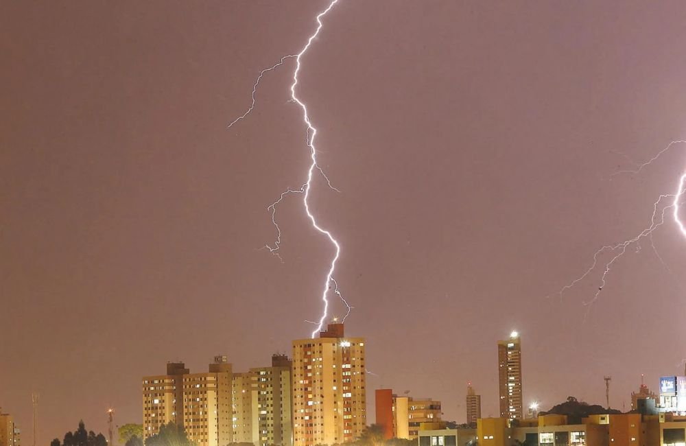 Goiás registrou 2,4 milhões de raios entre janeiro e fevereiro de 2023, diz Equatorial