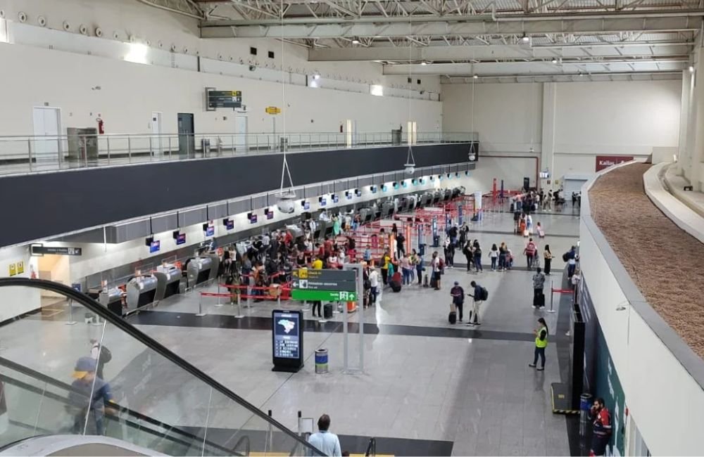 Governo Federal tem plano para vender passagem aérea a R$ 200, anuncia ministro