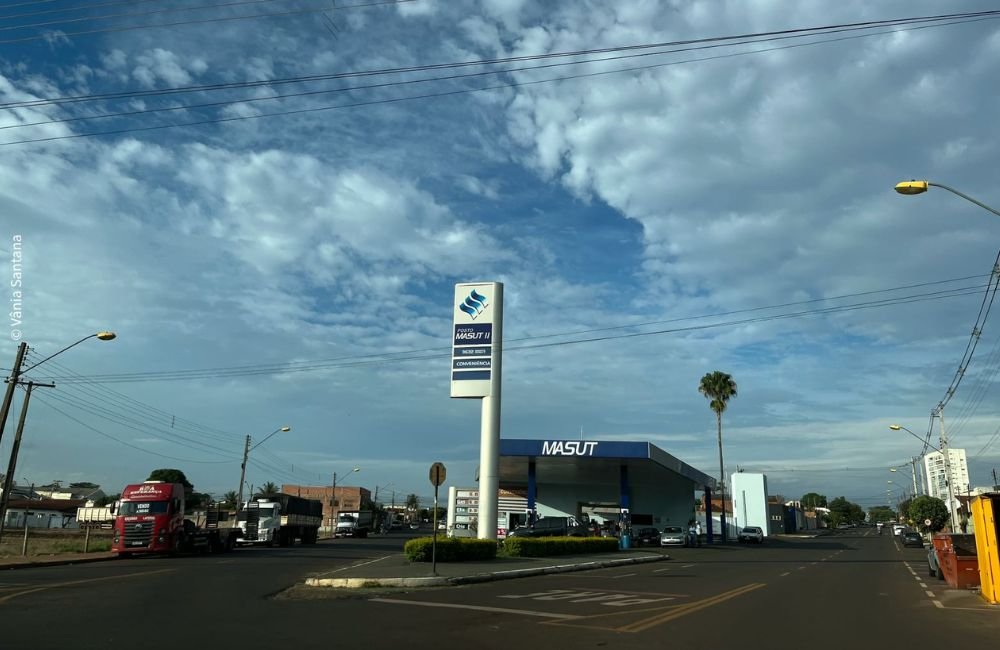 Posto de combustível em Jataí Rede MASUT Lago diacuy