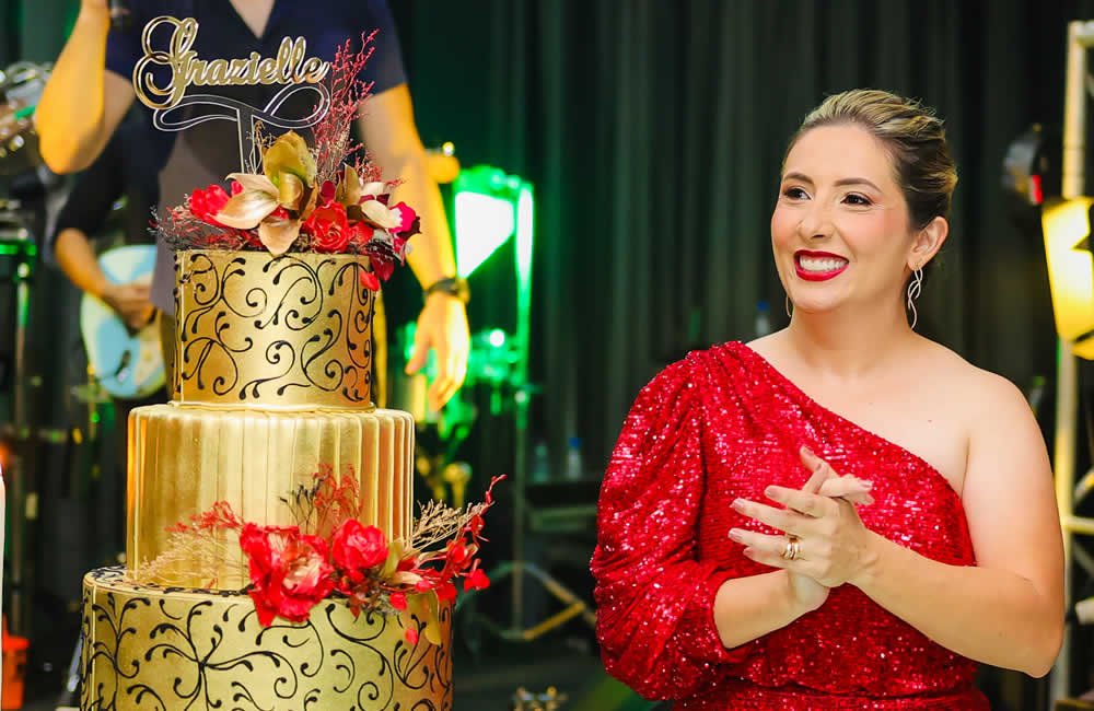 COBERTURA FOTOGRÁFICA | Uma Noite em Veneza: Grazielle Dias comemora aniversário com estilo e elegância