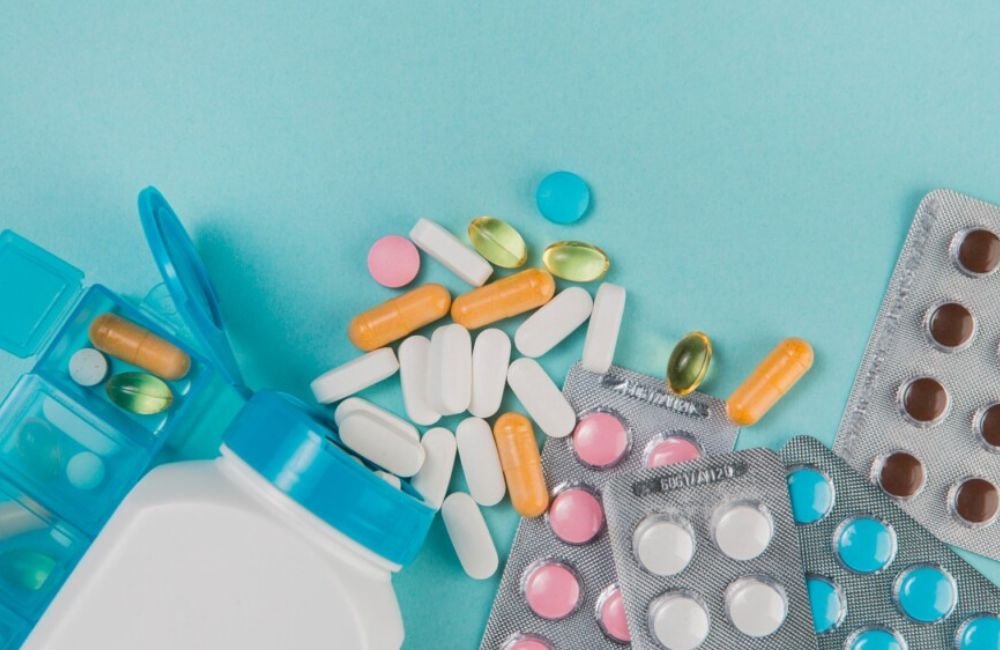 Automedicação causa seis mortes e quase mil notificações em Goiás
