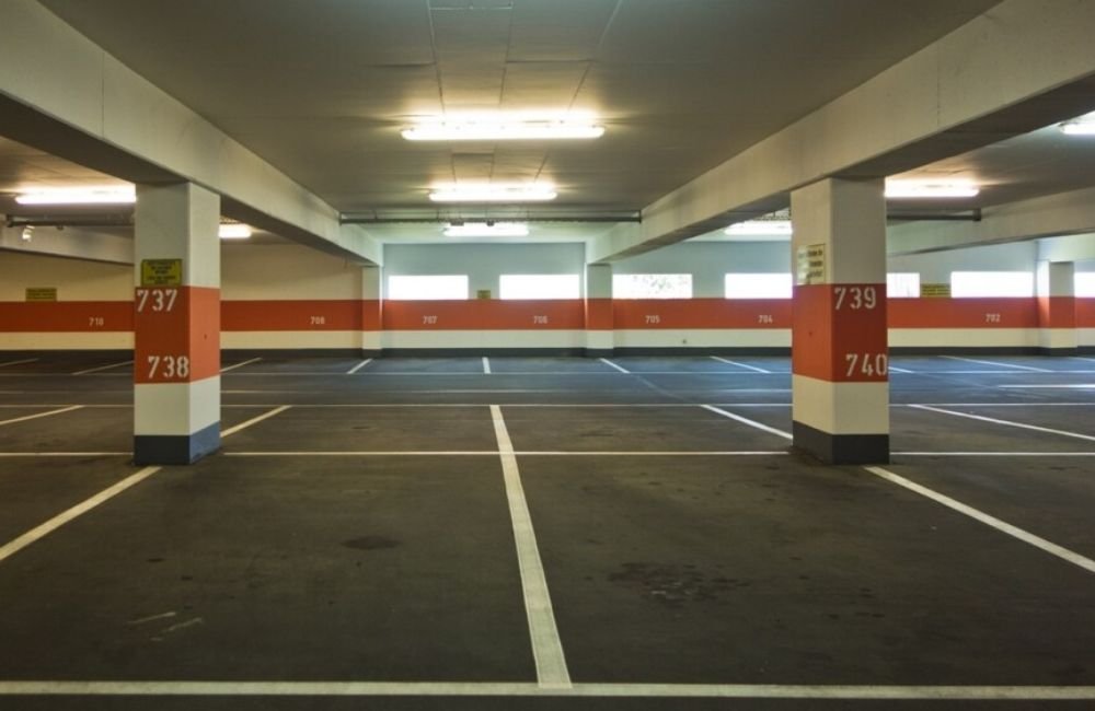 Alego proíbe que estacionamentos tentem fugir da responsabilidade de danos em veículos