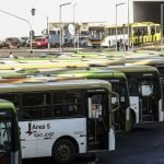 Exame toxicológico para motoristas de ônibus e caminhão tem novo prazo