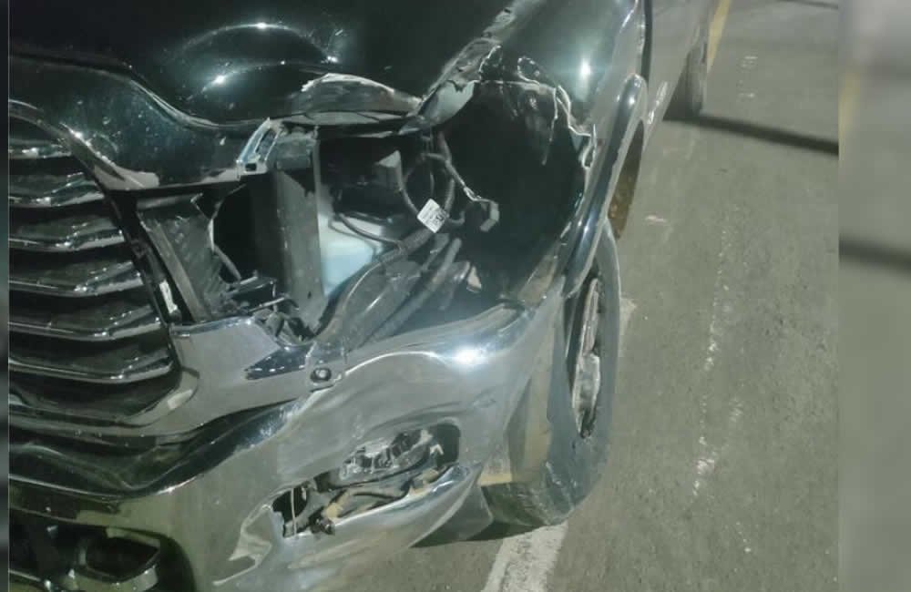 VÍDEO | Flagrante impressionante: Novas imagens revelam veículo desgovernado invadindo canteiro em Jataí