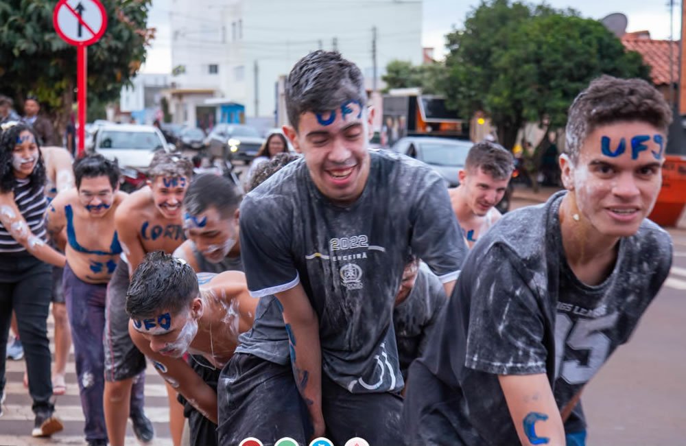 Trote Tradicional e Integração: Atléticas Abatedora, Invasora e Manipuladora dão as Boas-Vindas aos Novos Alunos