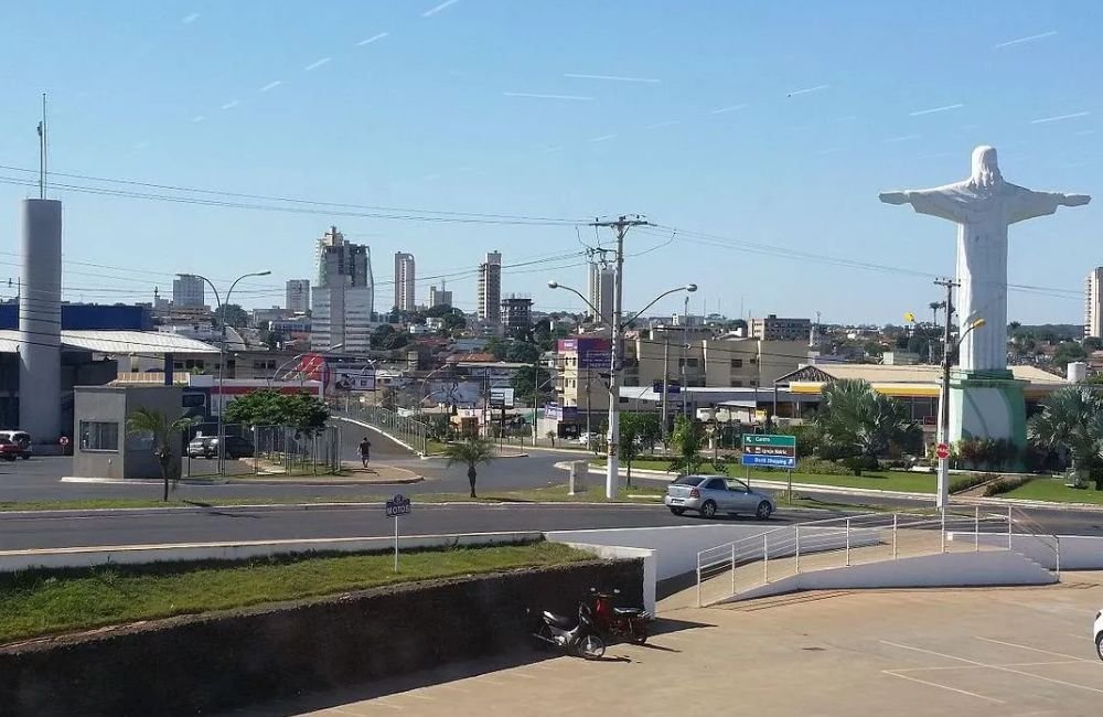Rio Verde abre inscrições para concurso com mais de 300 vagas e salários de R$ 3 mil
