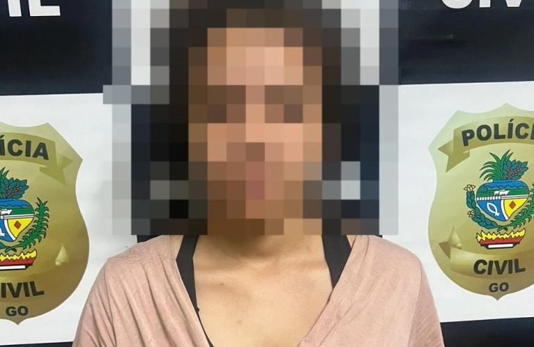 Jovem é presa suspeita de vender vídeos de pornografia gravados com o filho de 1 ano; vídeo