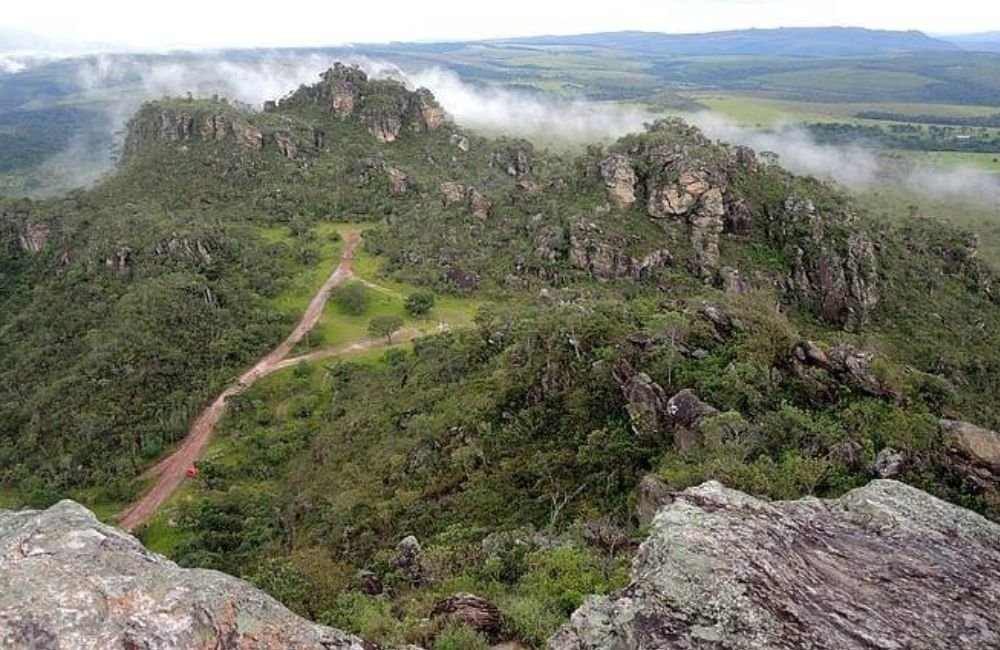 Descubra a cidade de pedra que fica em Goiás e lembra Machu Picchu