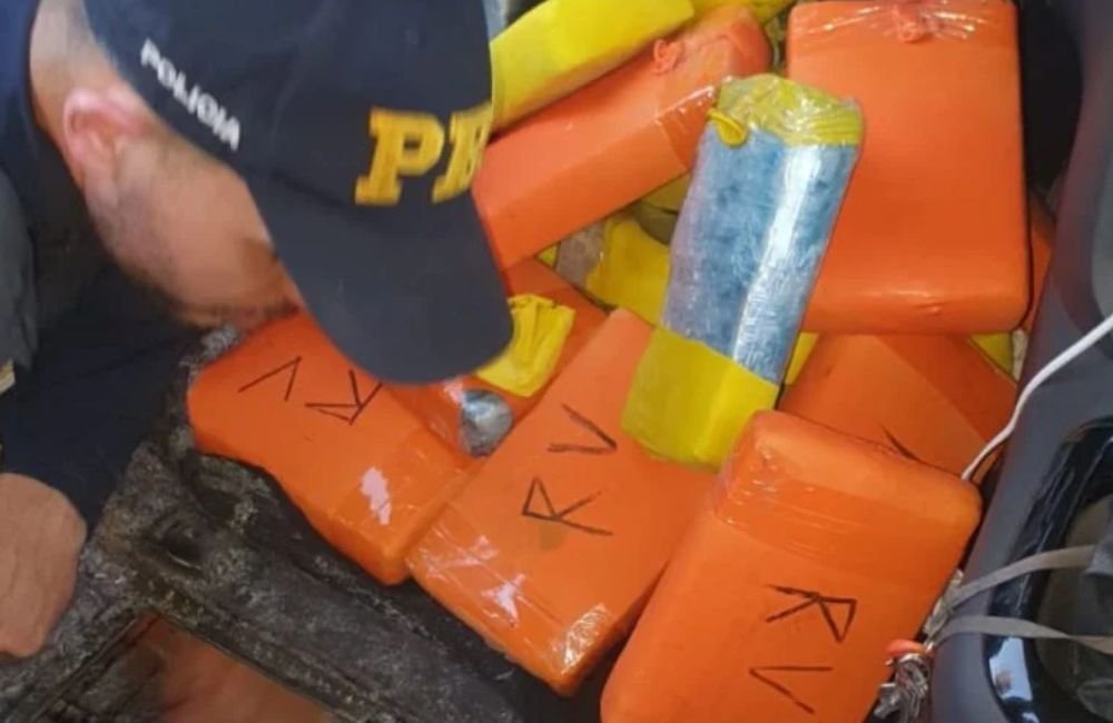 Casal é preso suspeito de usar criança de 2 anos para despistar polícia sobre tráfico de drogas em Jataí