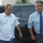 Prefeito de Iporá se entrega à polícia após invadir casa e atirar contra ex-mulher