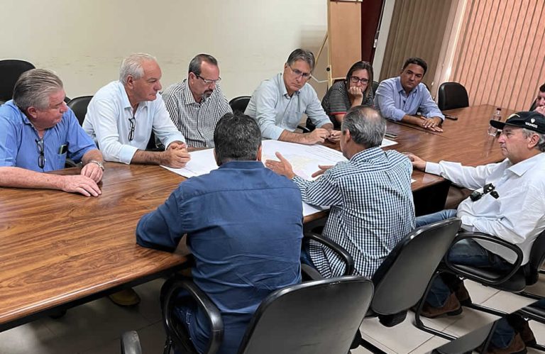 Prefeito de Jataí alinha com Produtores Projetos para Pavimentação Rural